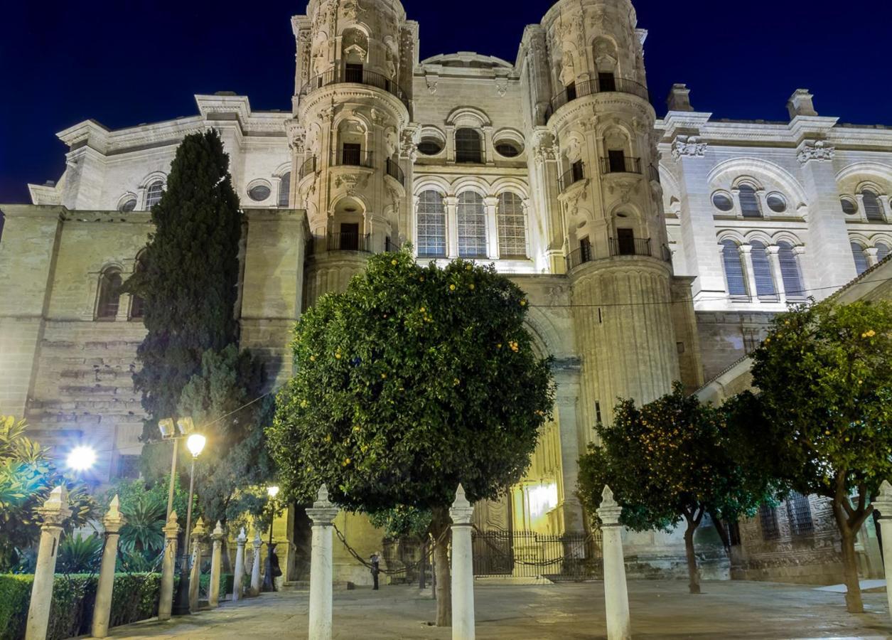 Atico En El Centro Historico Con Terraza Apartment Malaga Exterior photo