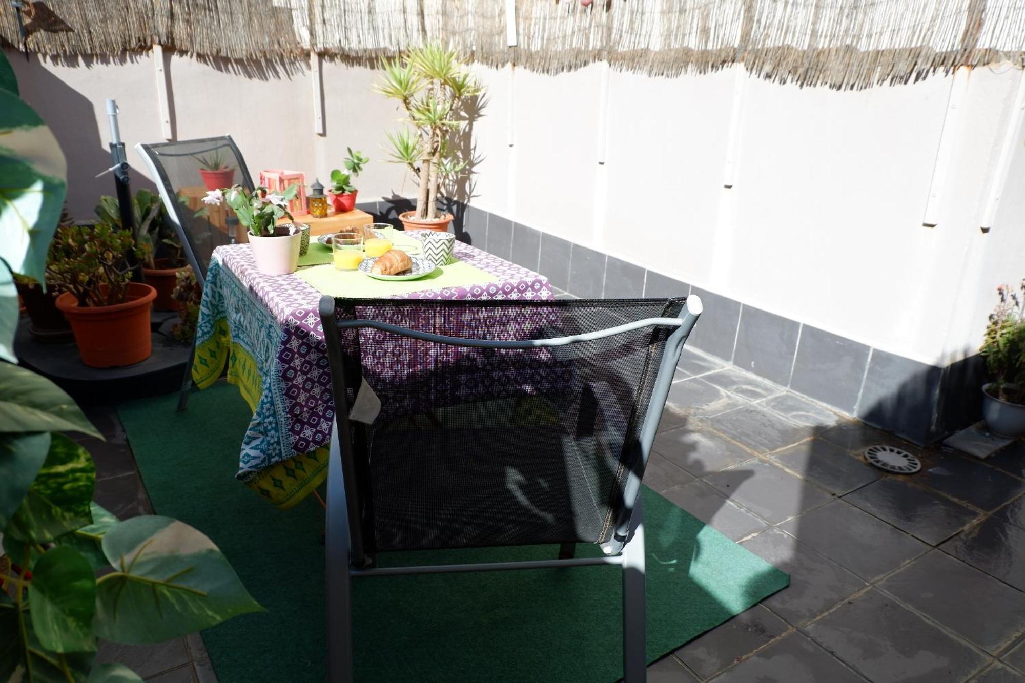 Atico En El Centro Historico Con Terraza Apartment Malaga Exterior photo